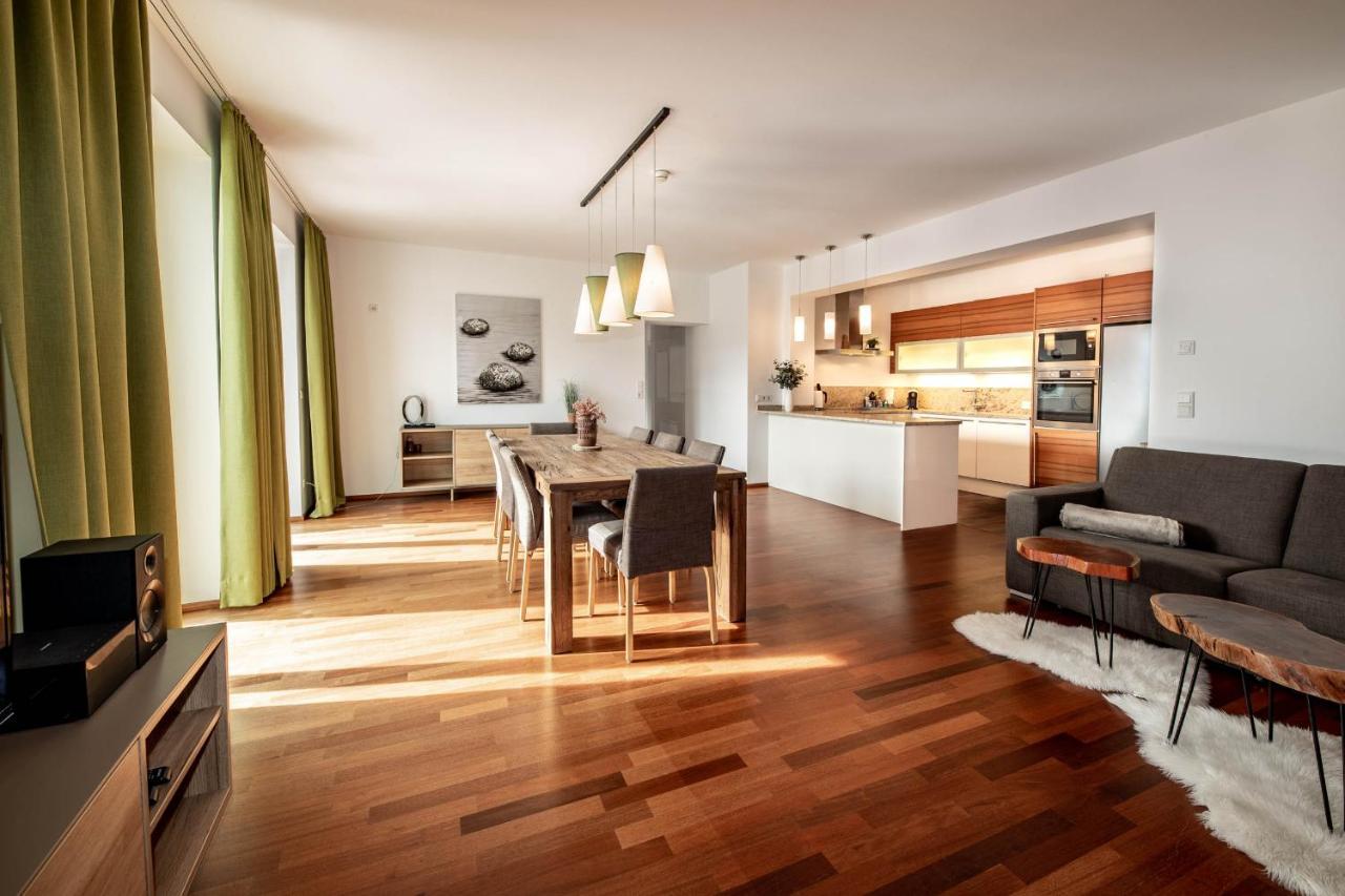 Aparthotel Eichenhof - Appartement Panorama Zell am See Exterior foto